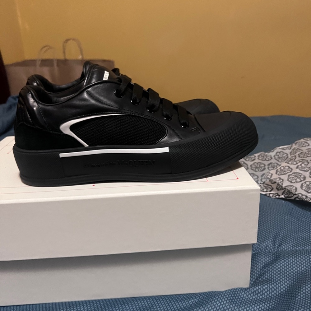 Alexander McQueen Black Men's Sneakers